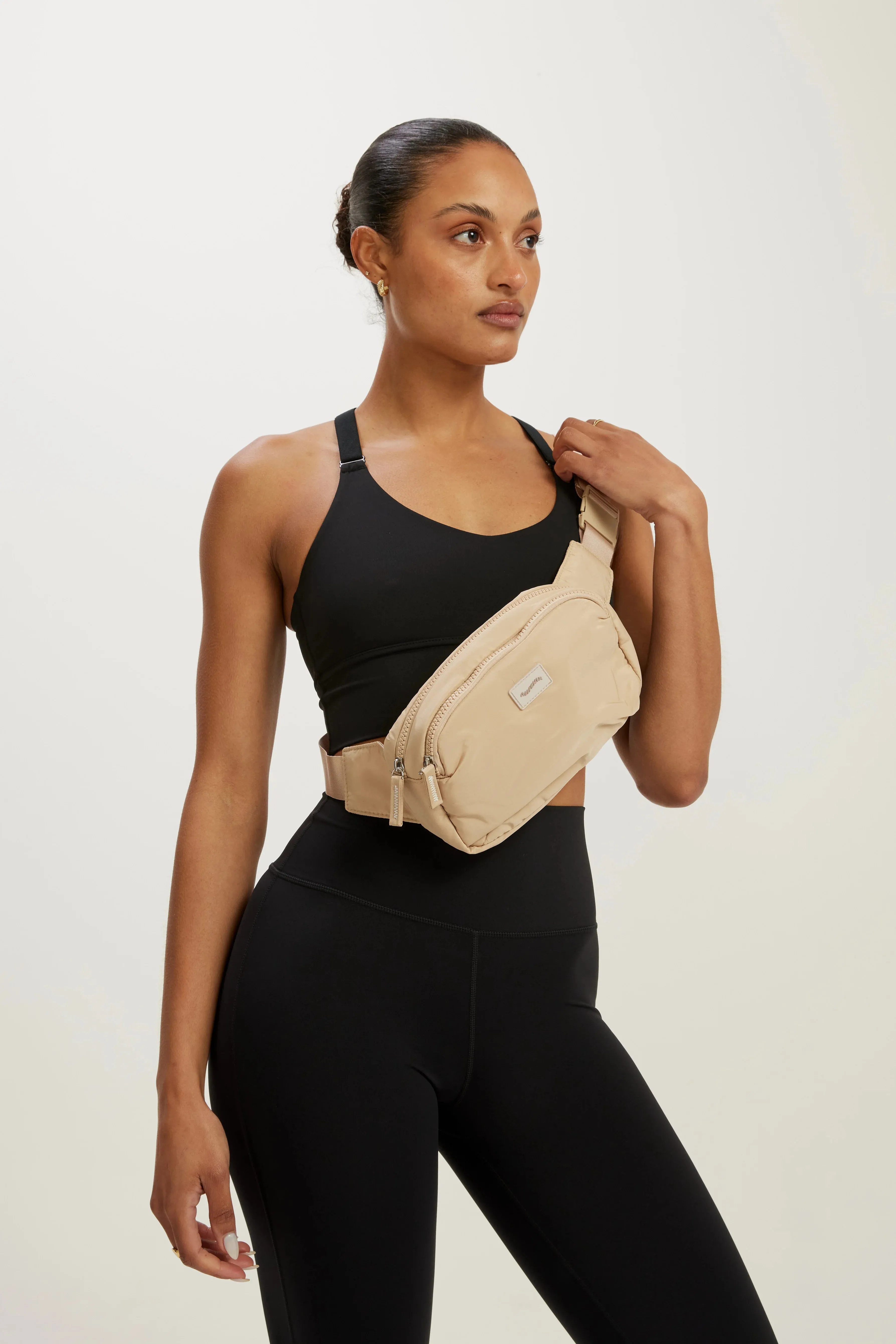 Active Waist Bag