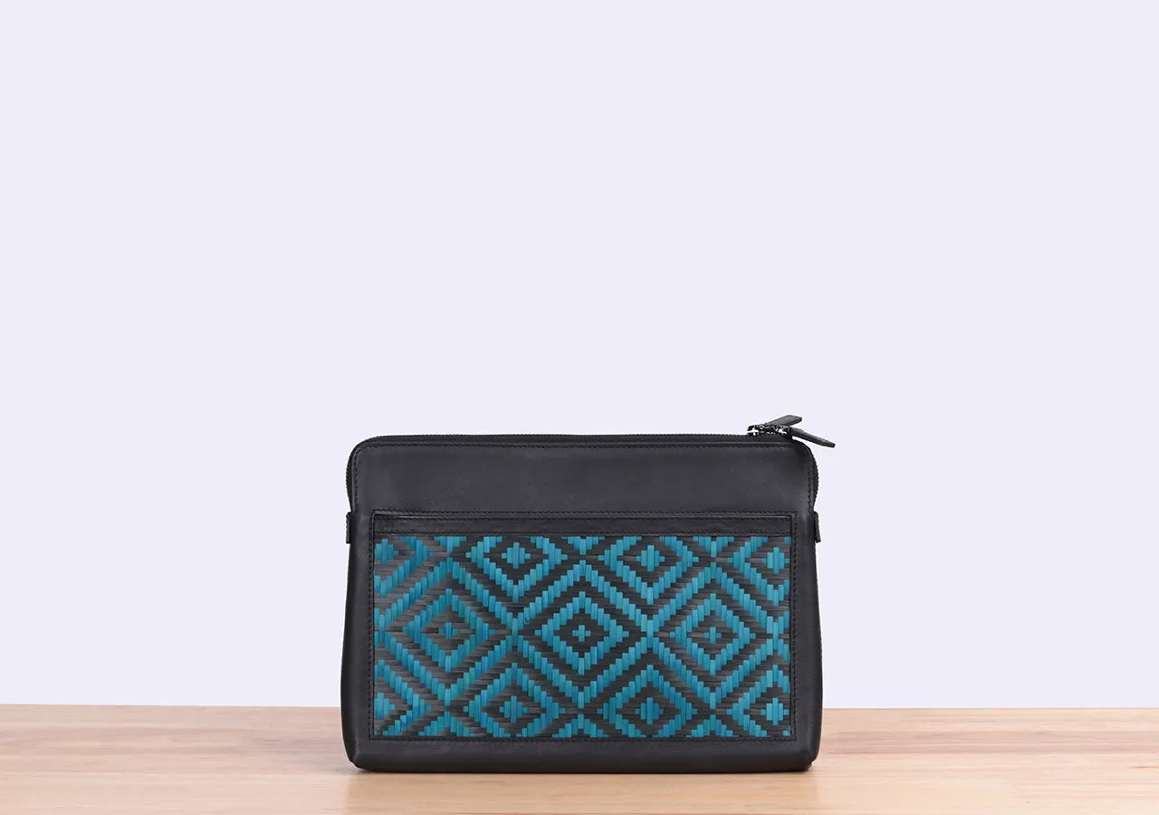 Bamboo Clutch (Black-Navy)