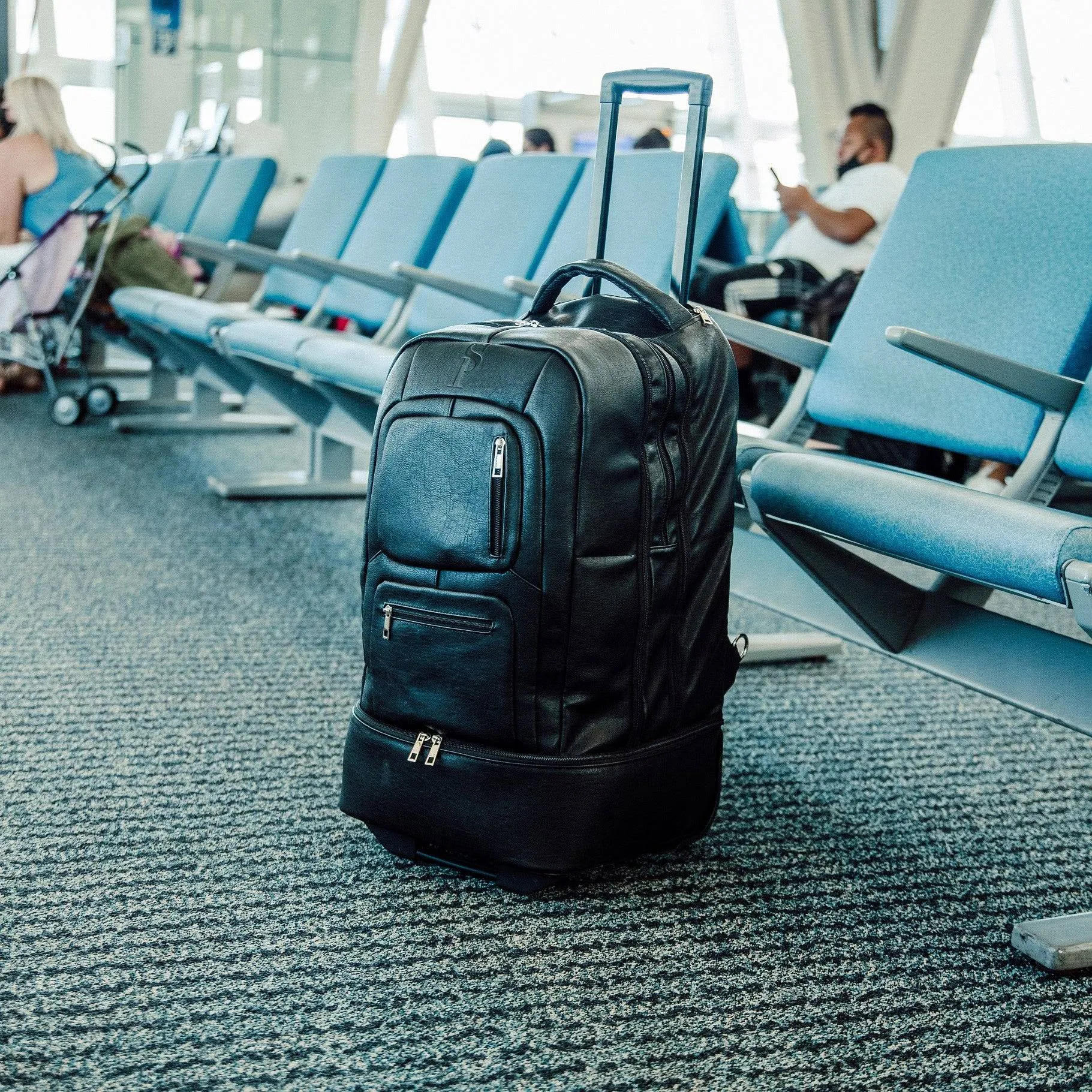 Black Leather Roller Bag Set