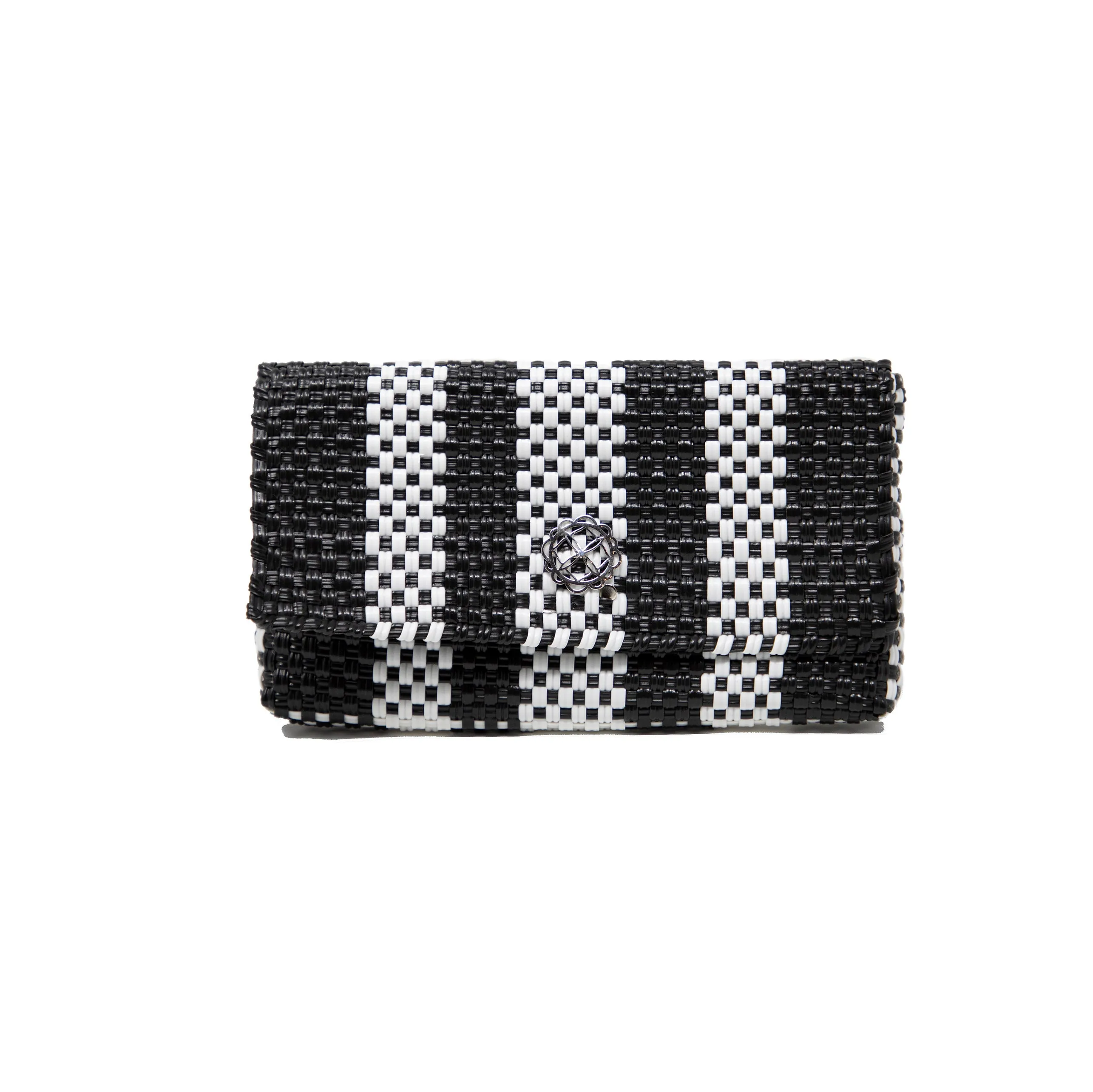 BLACK STRIPE CLUTCH