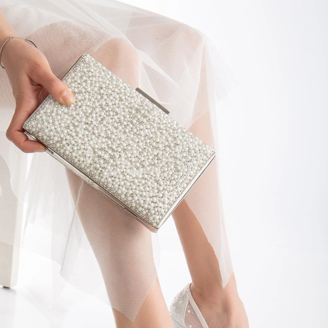 Clara - Pearl Clutch