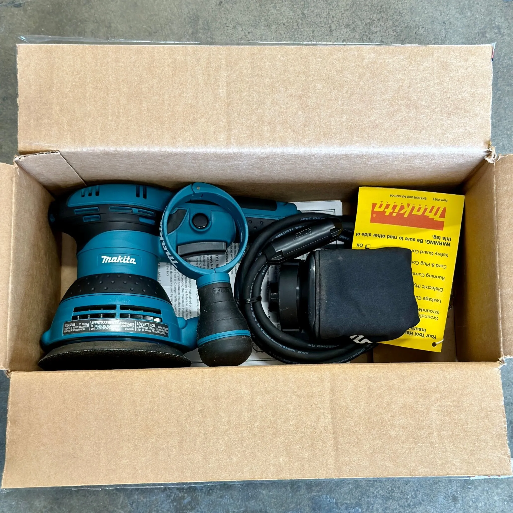 Makita (BO5041-R) 5” Random Orbit Sander (Factory Reconditioned)