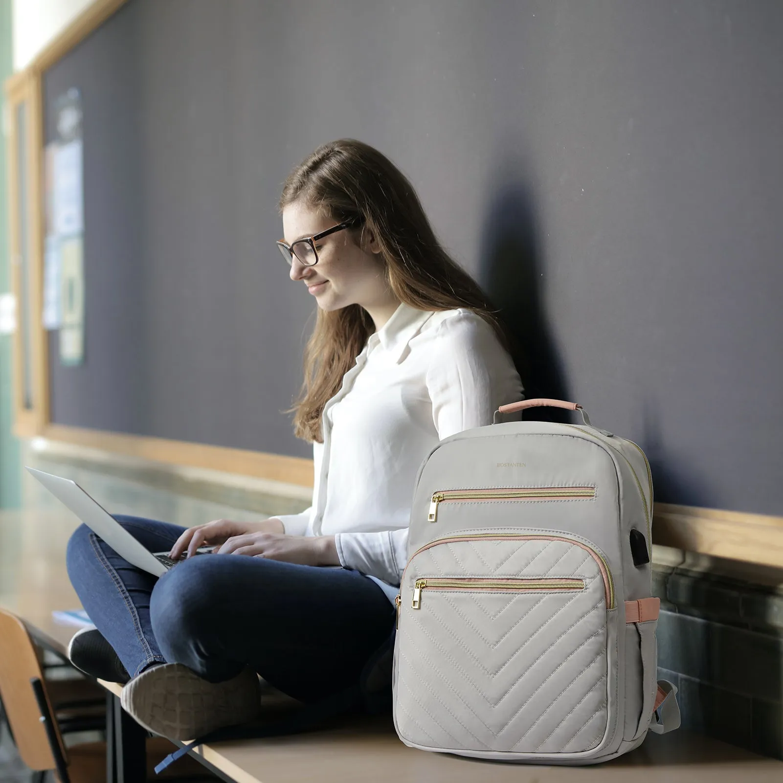 Minoru Quilted Patchwork 15.6“ Laptop Backpack