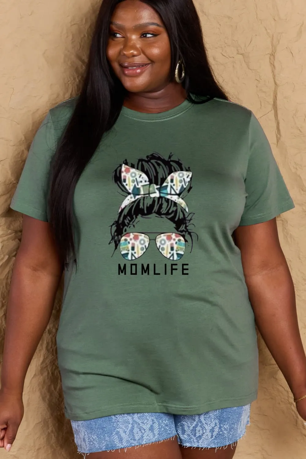 MOM LIFE Graphic Cotton T-Shirt