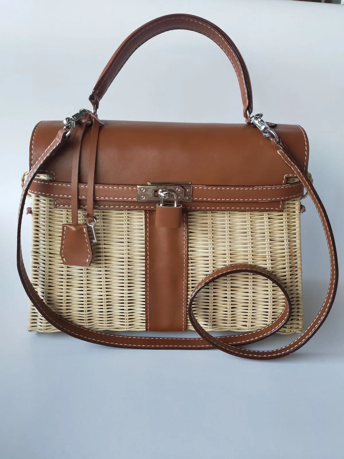 Only left 1. Brown genuine leather - Handmade wicker bag, Medium size (31cm)