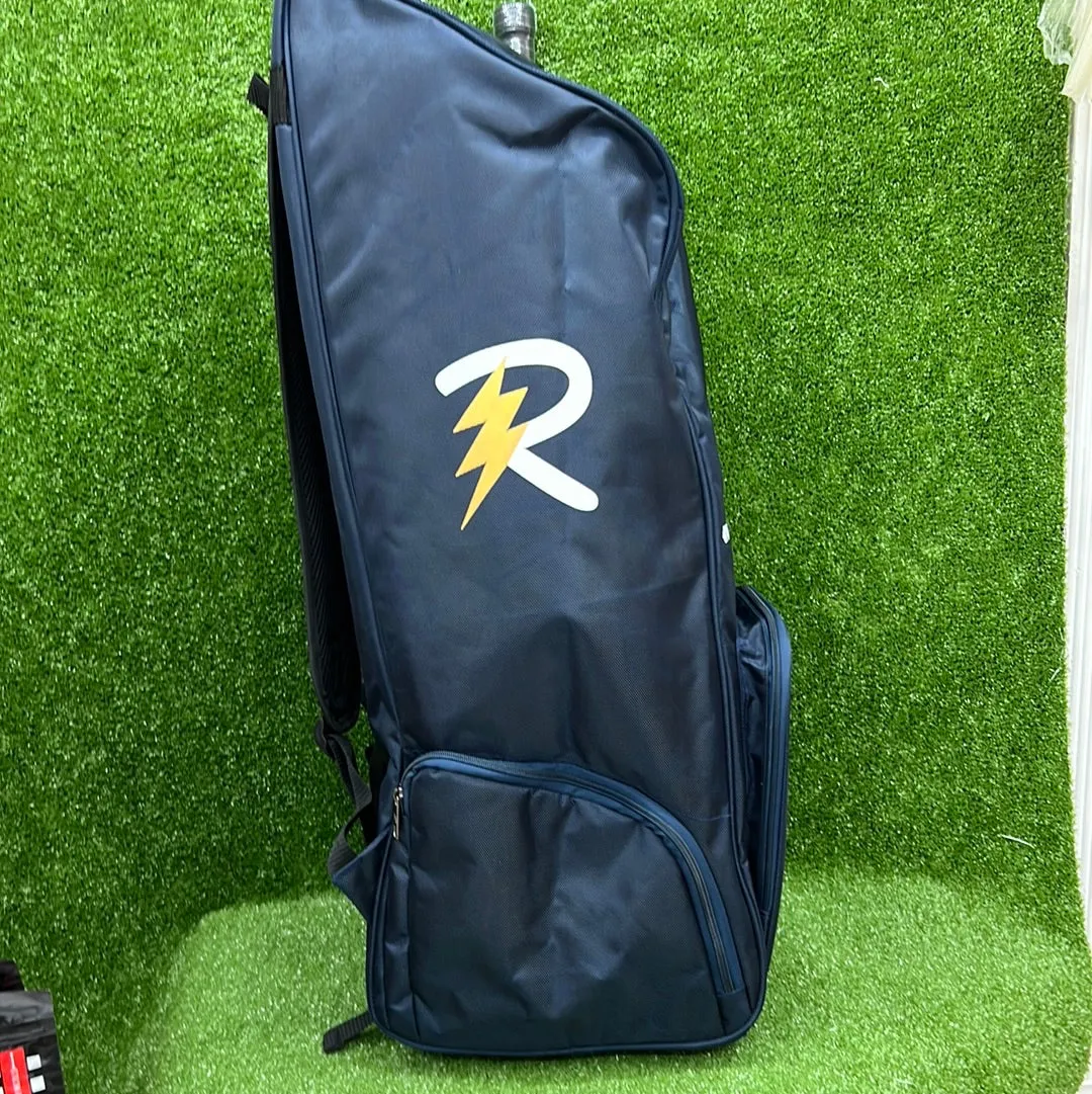 Raydn Master Junior Cricket Duffle Kit Bag