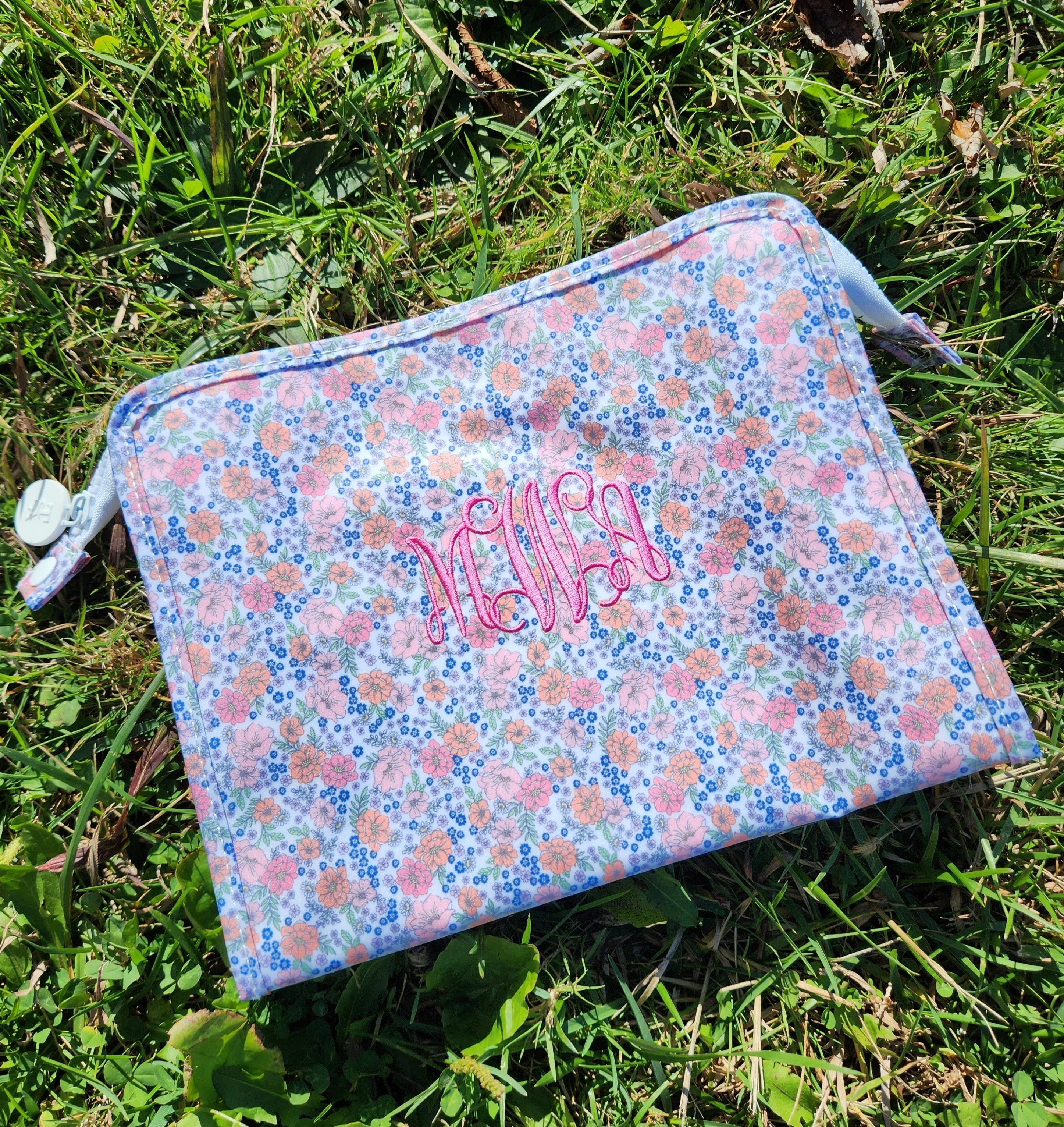 Secret Garden Large Square Traveler