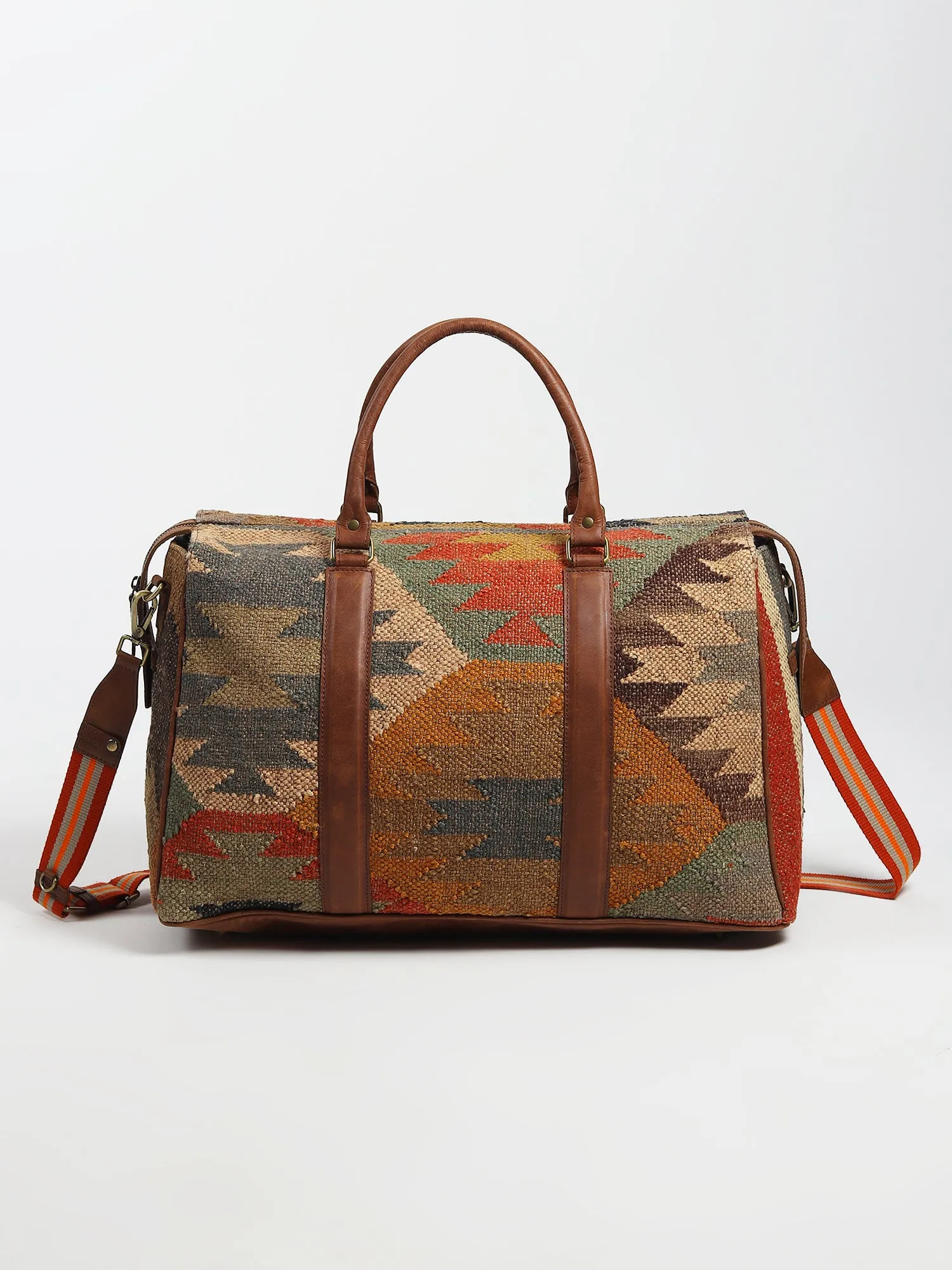 SHARANT - KILIM & LEATHER DUFFLE  BAG