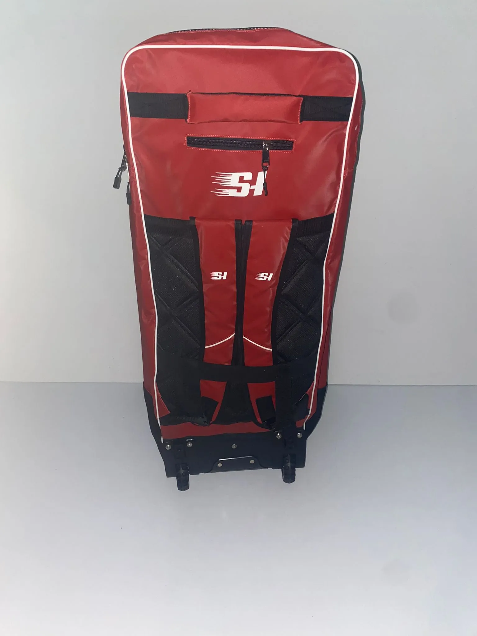 SPORTS HUB PLAYERS EDITION KIT BAG (WHEELIE CUM DUFFLE)