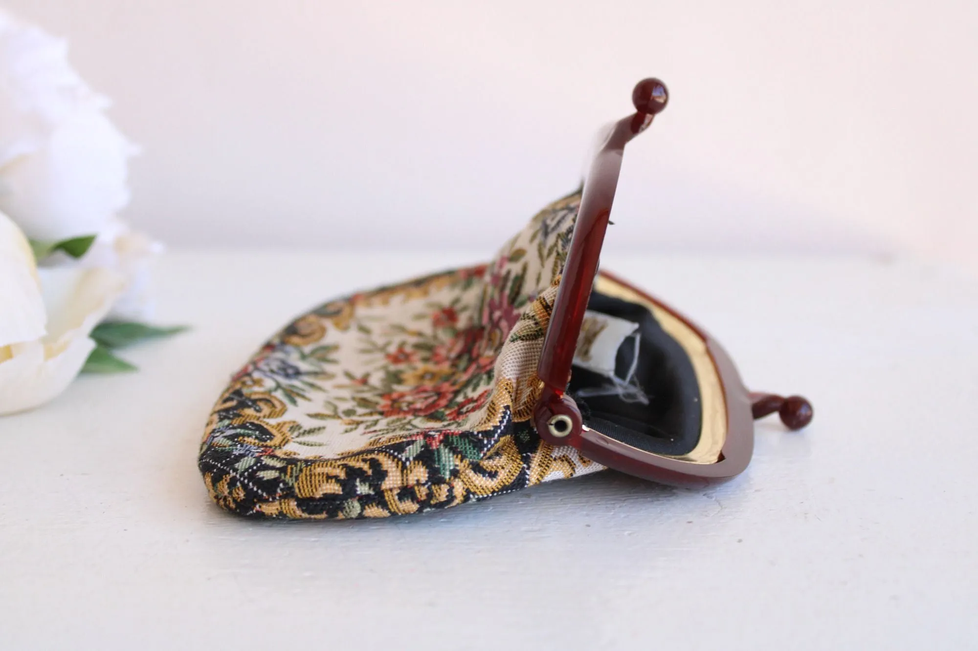 Vintage 1960s Tapestry Clutch Purse by Rimco