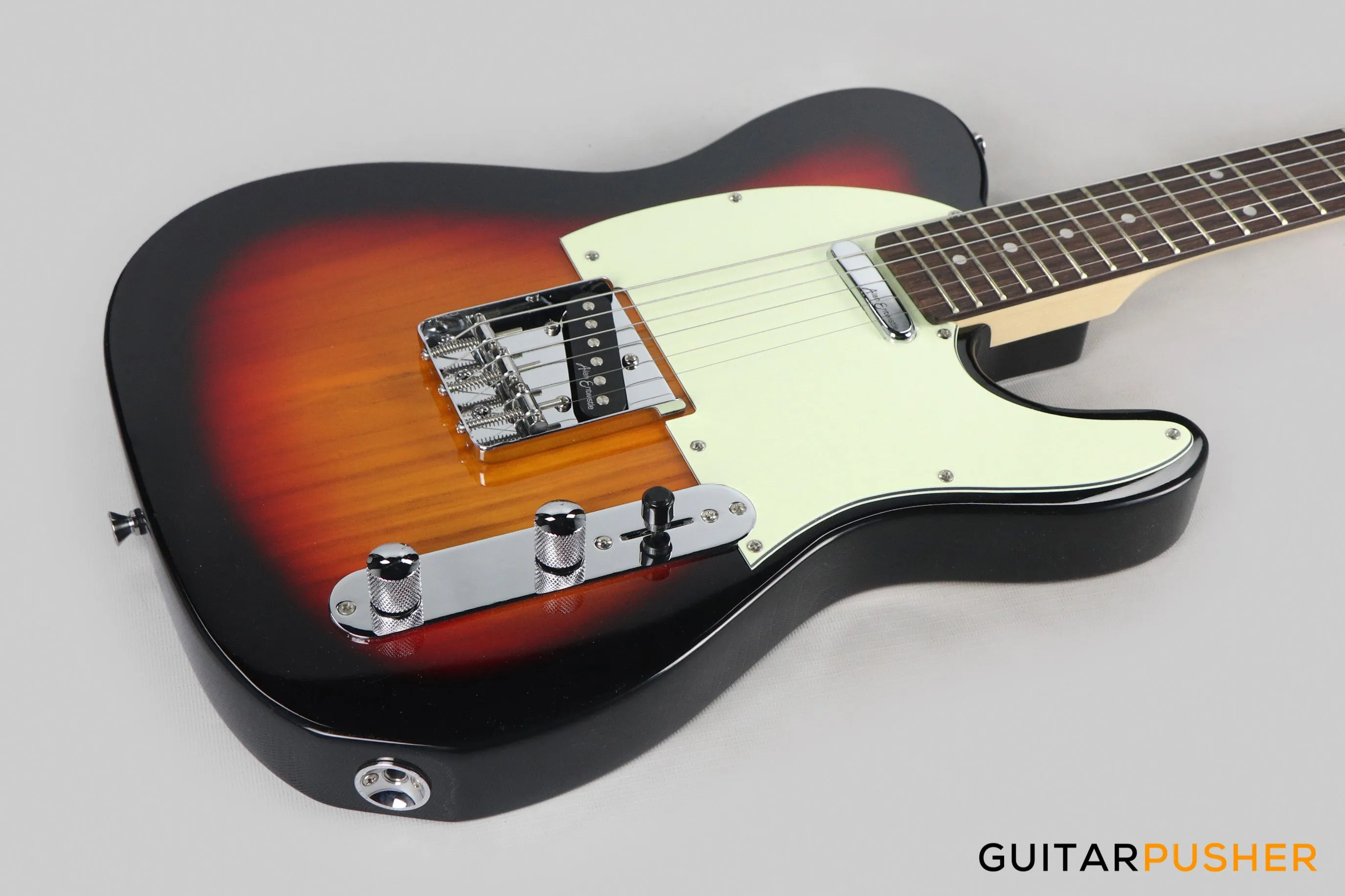 Vintage Coaster Series V20 T-Style Electric Guitar w/ Kinsman 10-Watt Amplifier, Gig Bag, & Accessories - 3-Tone Sunburst