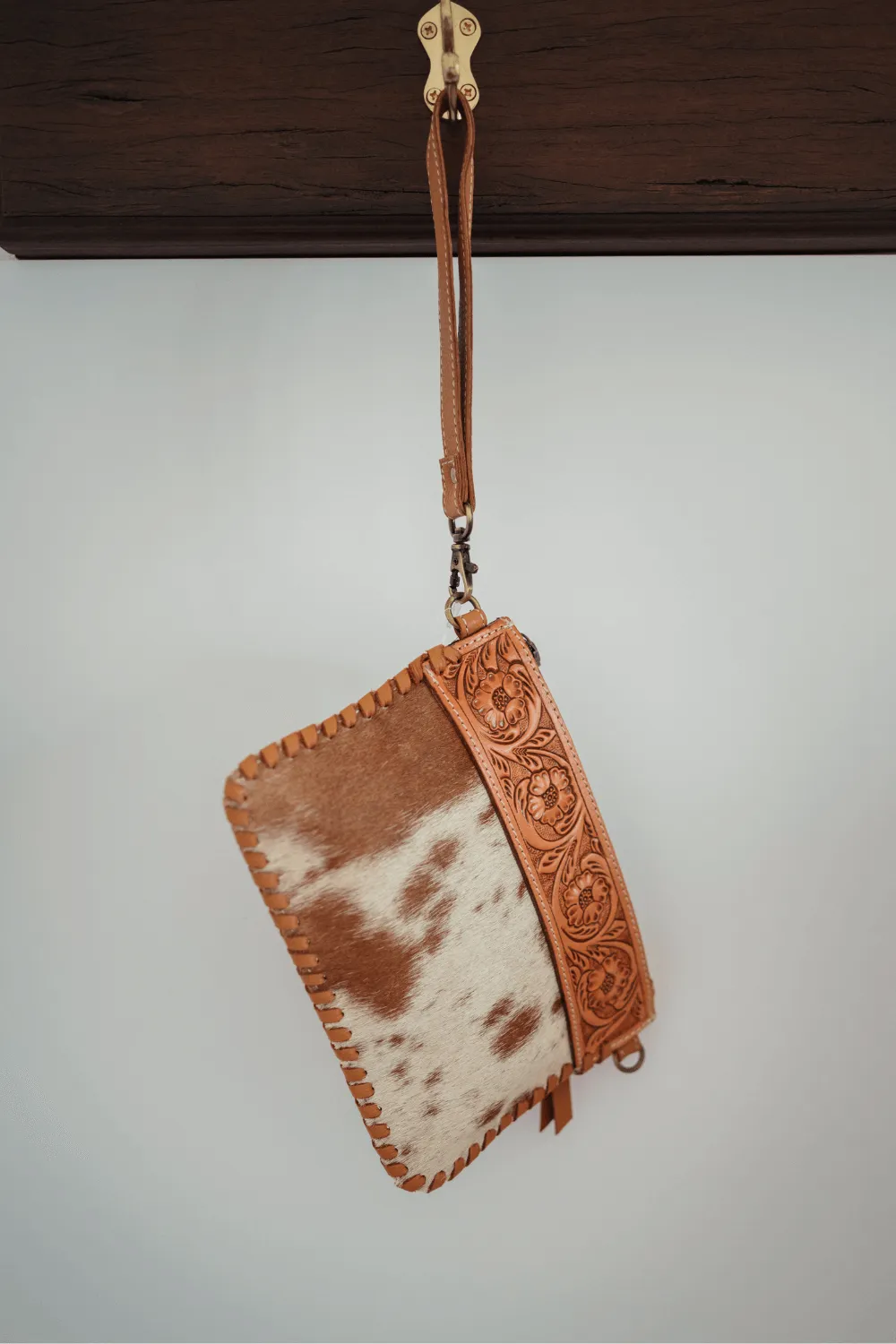 Volcan Cowhide Handbag/Clutch